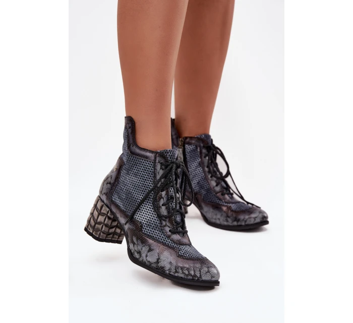 Topánky na podpätku model 219582 Krok vo veľkom štýle