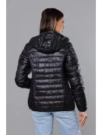 Černá dámská prošívaná bunda pro přechodné období model 17987609 - J.STYLE Černá dámská prošívaná bunda pro přechodné období model 17987609 - J.STYLE