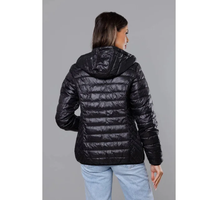 Černá dámská prošívaná bunda pro přechodné období model 17987609 - J.STYLE Černá dámská prošívaná bunda pro přechodné období model 17987609 - J.STYLE