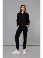 Čierno-oranžový dámsky teplákový komplet s lampasmi (KK0057)