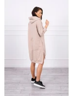 Šaty s kapucňou a dlhším chrbtom béžové Šaty s kapucňou a dlhším chrbtom béžové