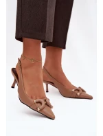 Dámské sandály na podpatku s ozdobným detailem hnědé model 21900459 - Boto
