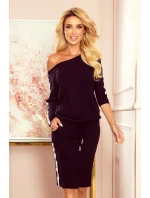 Čierne športové dámske šaty s kapsičkami a lampasmi 13-124