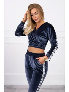 Velúrová súprava s nápisom Queen graphite