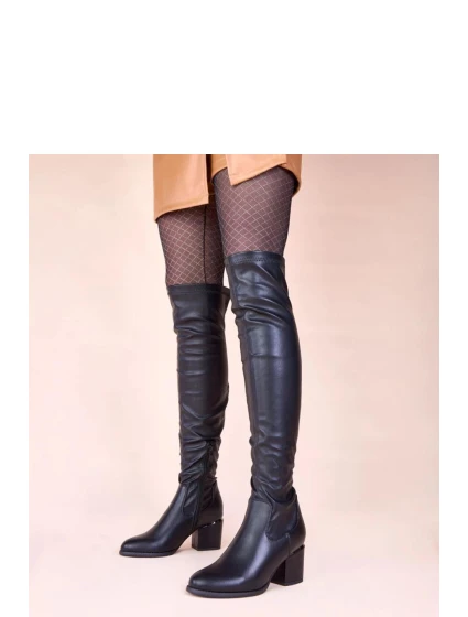 Topánky na podpätku model 221012 Solea