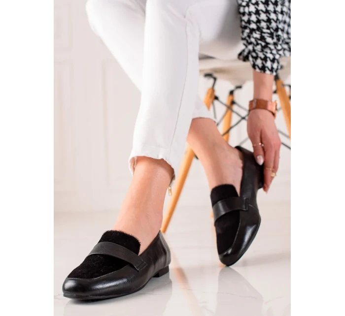 Originálne poltopánky dámske čierne na plochom podpätku Originálne poltopánky dámske čierne na plochom podpätku