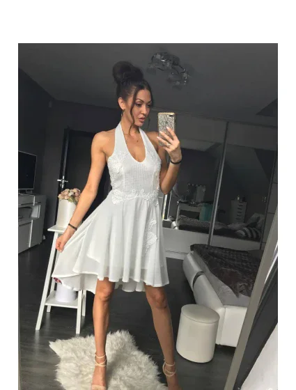 Večerné šaty model 93971 YourNewStyle Večerné šaty model 93971 YourNewStyle