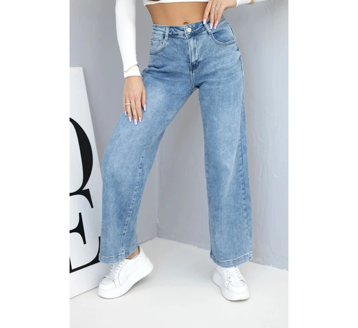 Dámske džínsy s vysokým pásom a širokými nohavicami