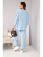 Dámska súprava z viskózy s voľnou blúzkou a nohavicami modrá