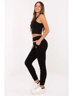 Tepláky model 217292 Relevantnosť