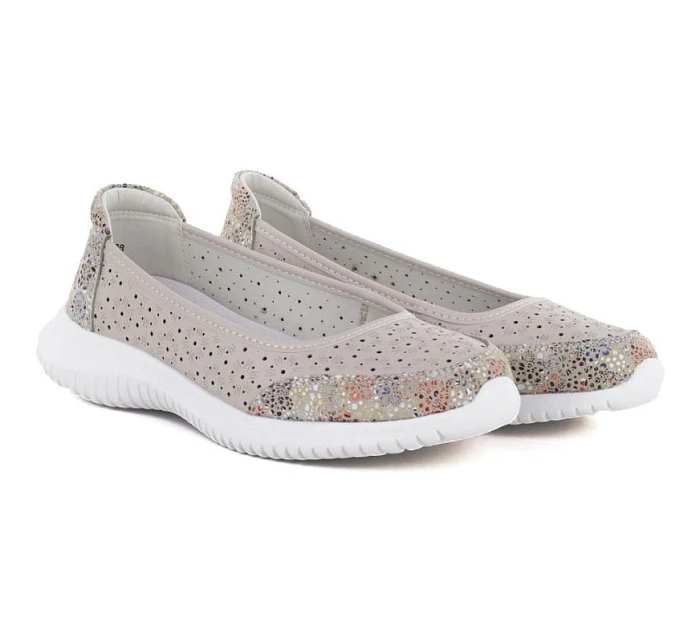 Dámske ažurové kožené topánky béžovej farby S.Barski 7035