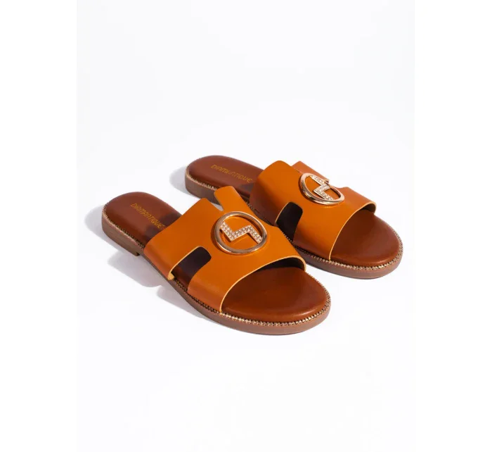 Praktické dámské hnědé nazouváky na klínku Praktické dámské hnědé nazouváky na klínku