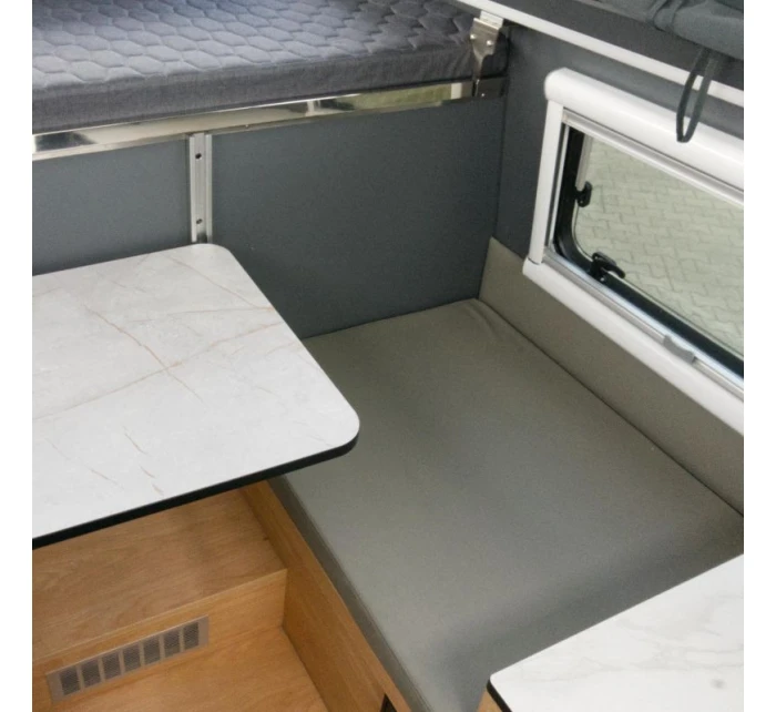 BODY model 21815807 - Offlander