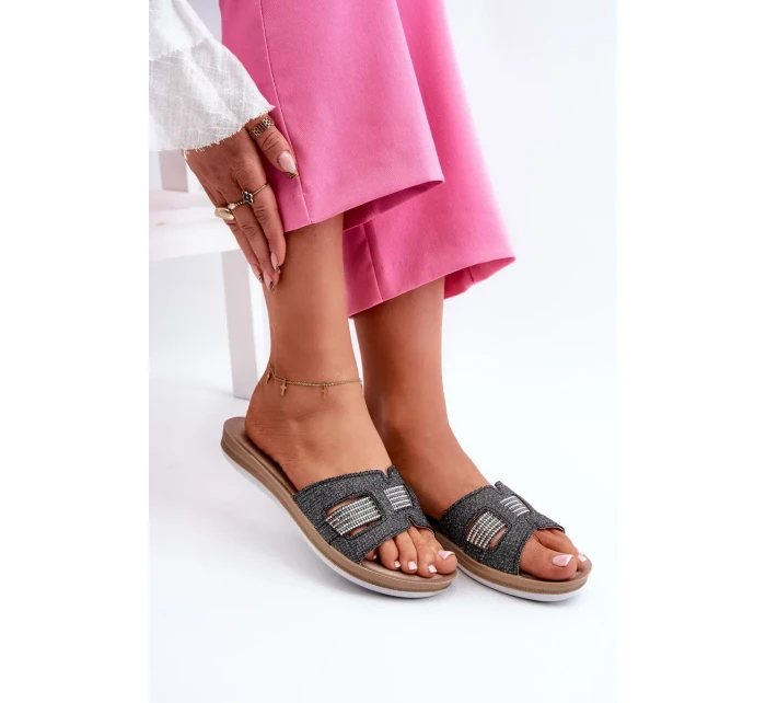 Pohodlné lesklé dámske papuče Inblu Black Pohodlné lesklé dámske papuče Inblu Black