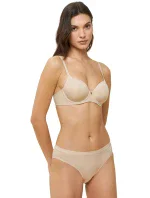 Body MakeUp Essentials WP beige model 19676587 - Triumph