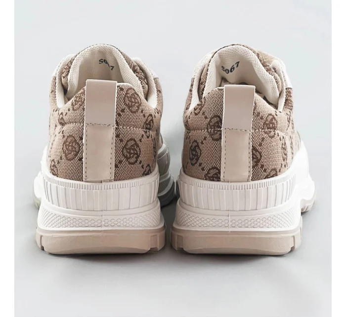 Svetlo béžové tenisky trampky s vyššou podrážkou (S067) Svetlo béžové tenisky trampky s vyššou podrážkou (S067)