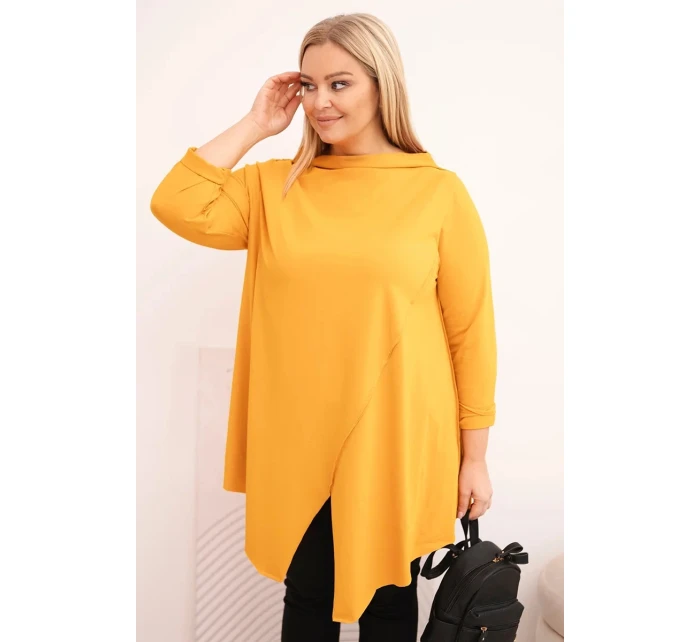 Dámska bavlnená blúzka s asymetrickými rukávmi v horčicovej farbe