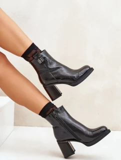 Dámske členkové topánky na podpätku z prírodnej kože Vinceza