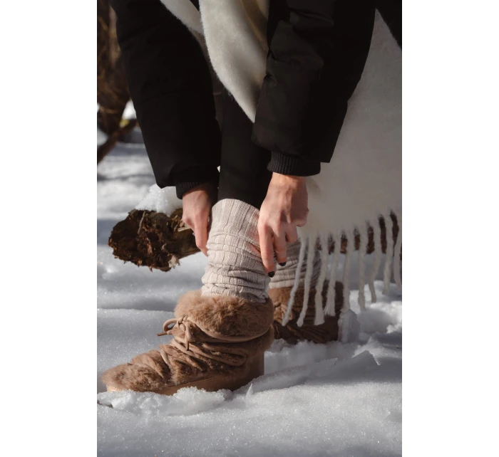 Vlnené návleky 068