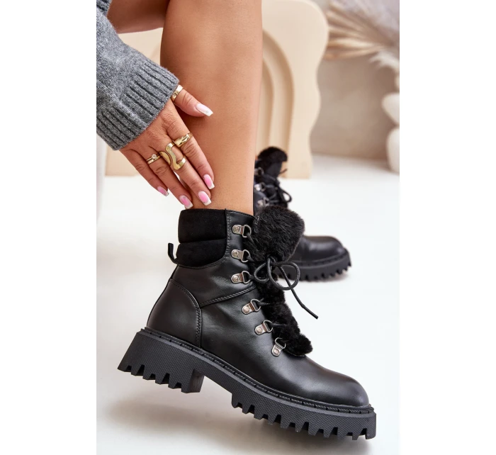 Zateplené kotníkové boty na zip z eko kůže černé model 21679613 - Boto Zateplené kotníkové boty na zip z eko kůže černé model 21679613 - Boto