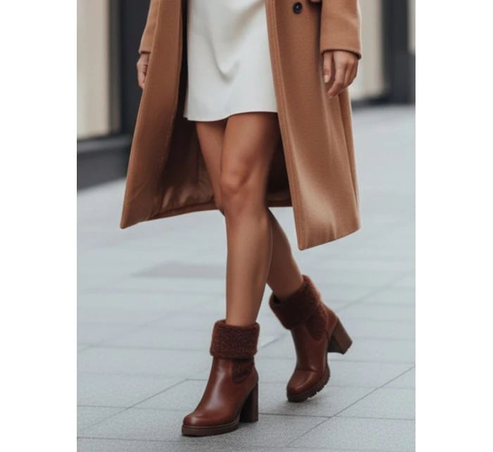 Dámské velbloudí kozačky na podpatku Dstreet model 21994931 - FashionStreet