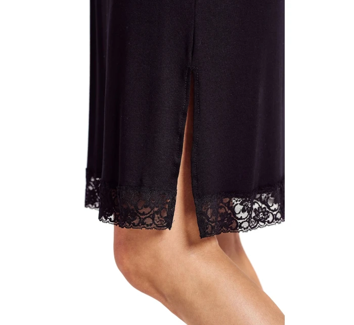 Dámská noční košilka model 19584086 - Taro Dámská noční košilka model 19584086 - Taro