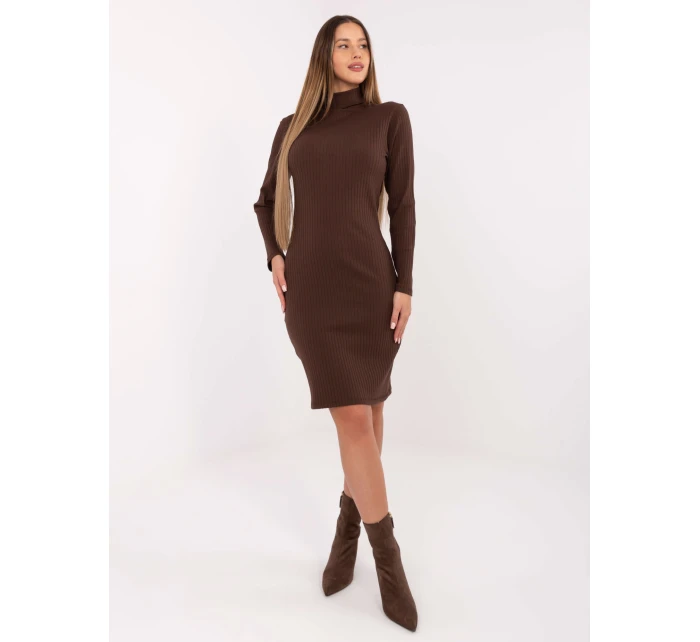 Sukienka RV SK model 21768517 ciemny brązowy - FPrice Sukienka RV SK model 21768517 ciemny brązowy - FPrice