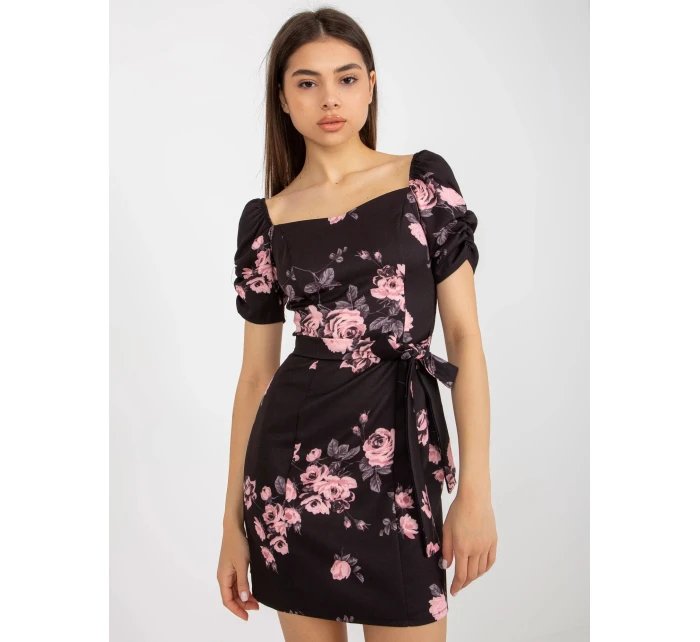 Dámské šaty LK SK model 21893574 Černá s růžovou vzor - FPrice