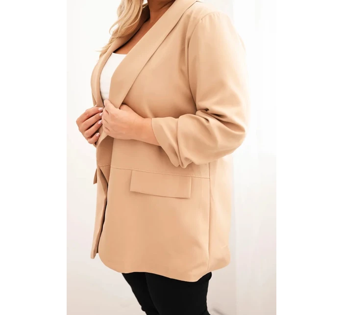 Dámská elegantní plus size sako camelová
