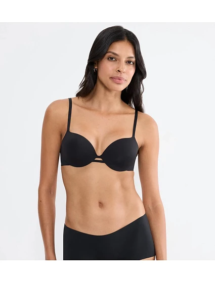 BODY MAKE-UP ILLUSION - hladká podprsenka s kosticami a ľahkými vypchávkami Triumph BODY MAKE-UP ILLUSION - hladká podprsenka s kosticami a ľahkými vypchávkami Triumph