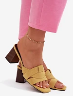 Dámské sandály na podpatku s řemínky Eko semišové Žluté Corivelle