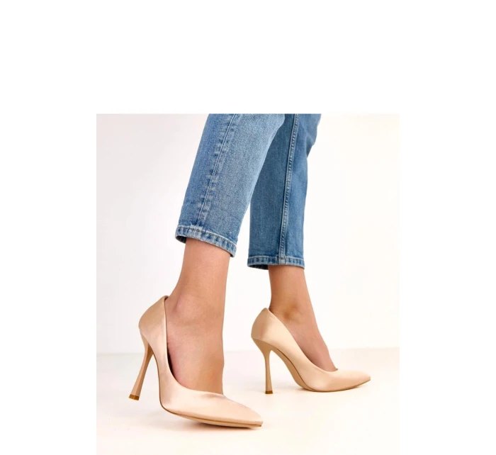 Lodičky na podpätku model 220604 Solea