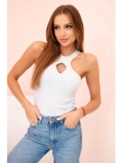 Dámska blúzka bez rukávov s výrezom a ozdobnou sponou sivá