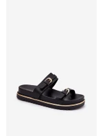 Dámské Klapky Hladké Na Platformě S A Přezkami Černé model 21687650 - Boto Dámské Klapky Hladké Na Platformě S A Přezkami Černé model 21687650 - Boto