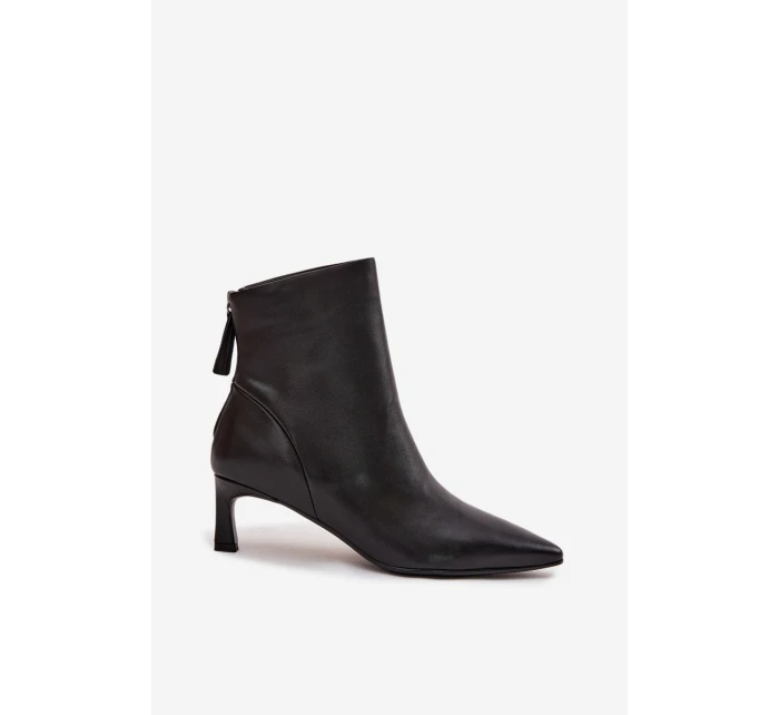 Botki Damskie Z Naturalnej Skóry Na Obcasie D&A CR52-661 Czarne Botki Damskie Z Naturalnej Skóry Na Obcasie D&A CR52-661 Czarne