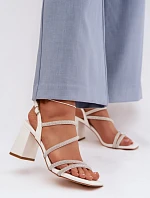 Dámské sandály na podpatku s pásky a kamínky Bílá Brelia