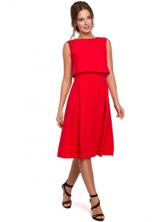 model 18002426 Přiléhavé šaty s odhalenými zády červené - Makover
