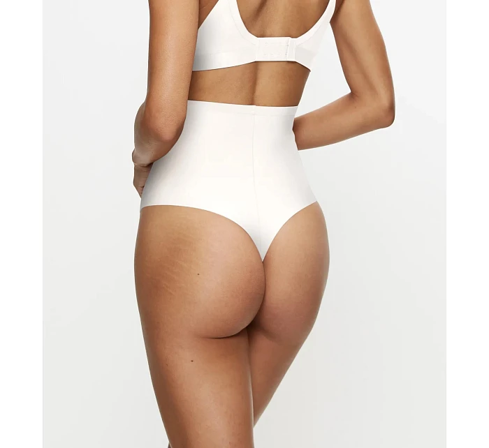 Triumph Shape Smart Highwaist String - ECRU WHITE - TRIUMPH ECRU WHITE - TRIUMPH Triumph Shape Smart Highwaist String - ECRU WHITE - TRIUMPH ECRU WHITE - TRIUMPH