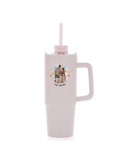 Personalizovaná termoska s průhledným víčkem s výřezem fotky na podkladu