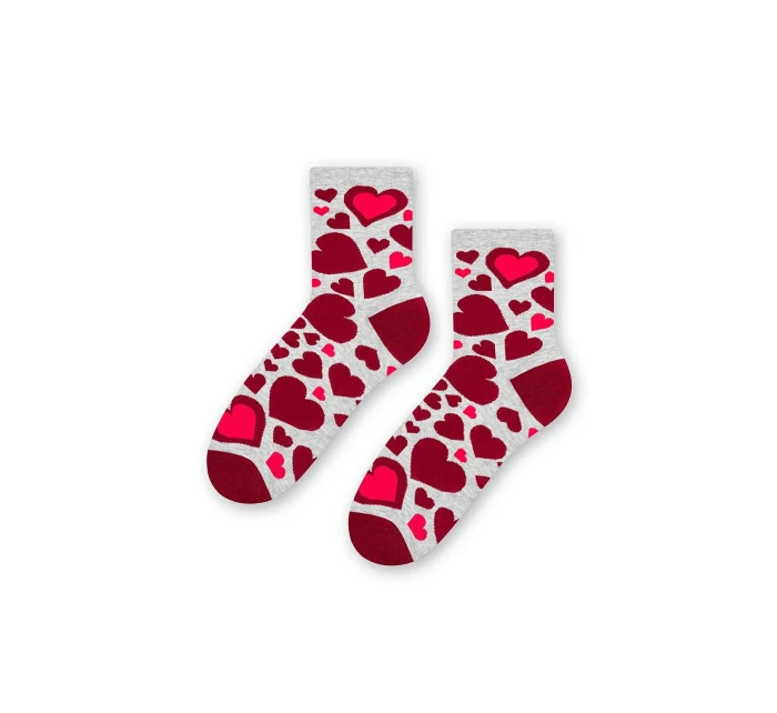 Dámské ponožky model 14559108 Srdce - Steven Dámské ponožky model 14559108 Srdce - Steven