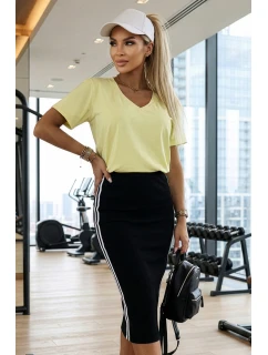 665-1 Dámska bavlnená blúzka s krátkym výstrihom do V - maslovo žltá