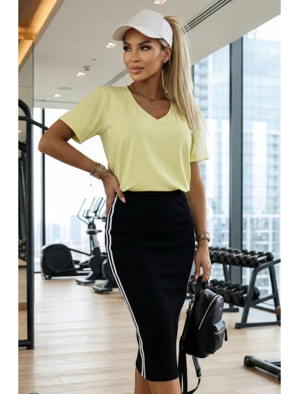 665-1 Dámska bavlnená blúzka s krátkym výstrihom do V - maslovo žltá