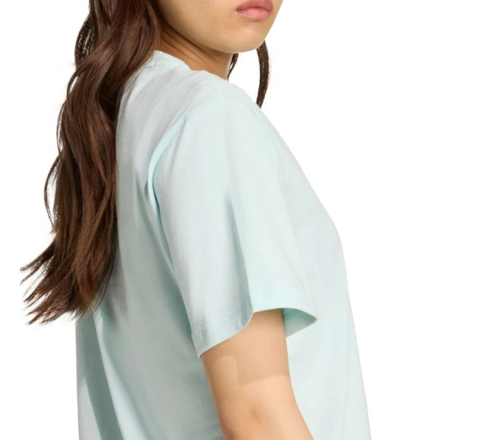 Dámske bavlnené tričko adidas Essentials Small Logo light blue JY4965 Dámske bavlnené tričko adidas Essentials Small Logo light blue JY4965