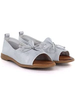 Dámské kožené polobotky s otevřenou špičkou stříbrné barvy model 22099480 - Cambell