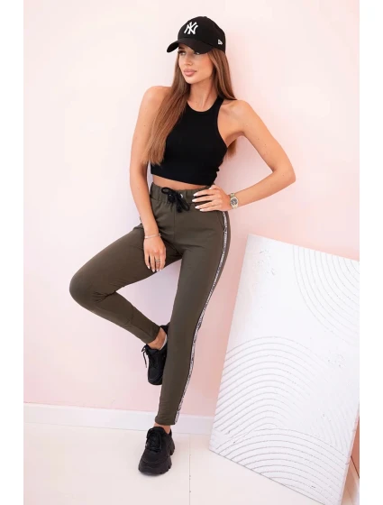 Dámské teplákové kalhoty s model 21154157 a šňůrkou v pase khaki - K-Fashion