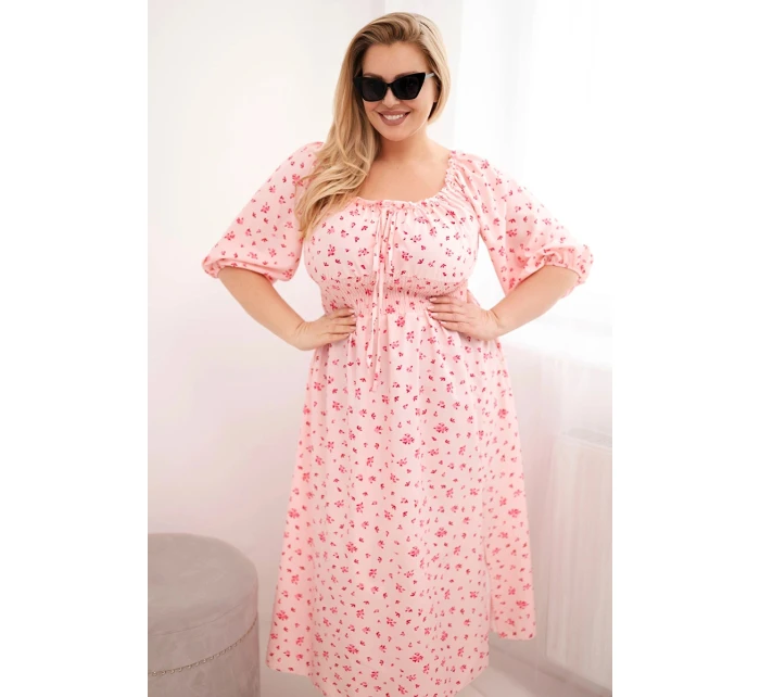 Dámske šaty nadmernej veľkosti s čipkovaným výstrihom a elastickým pásom Sugar Pink
