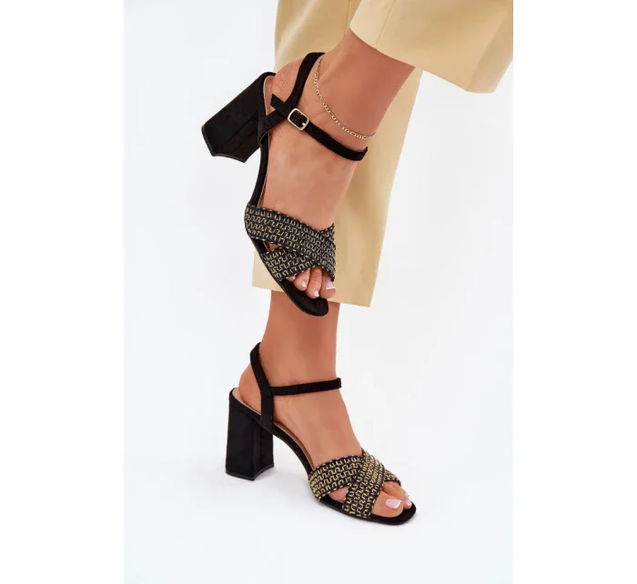 Sandále na podpätku model 214687 Vykročte štýlovo