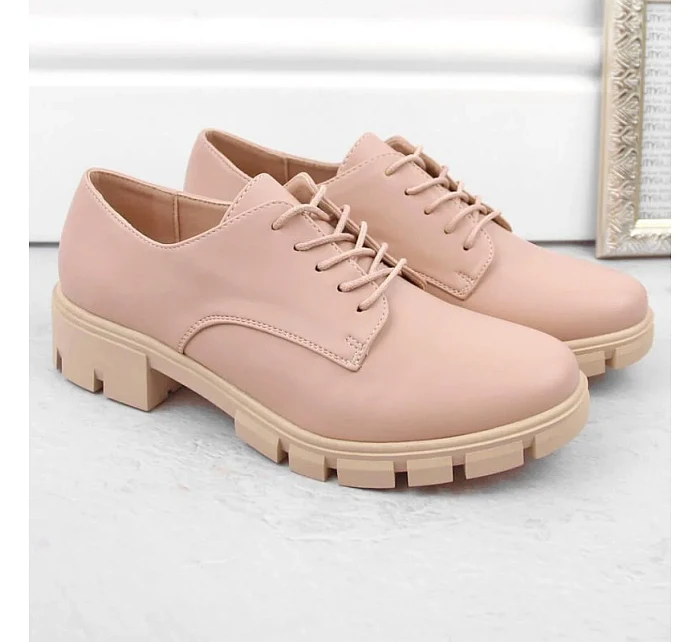 W růžová model 22050666 - M. Daszyński W růžová model 22050666 - M. Daszyński