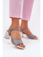 Sandále na podpätku model 213012 Krok vo veľkom štýle
