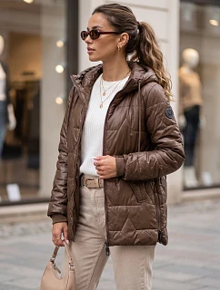 Kurtka damska przejściowa pikowana z kapturem brązowa model 22342176 - FashionStreet